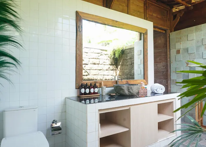 Nunu Bali Eco Friendly Retreat Hotel